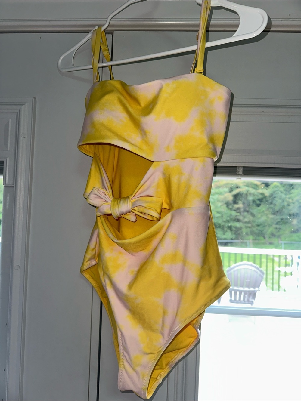 American Eagle Aerie Yellow Tie-Dye One-Piece Swimsuit with Front Knot Small